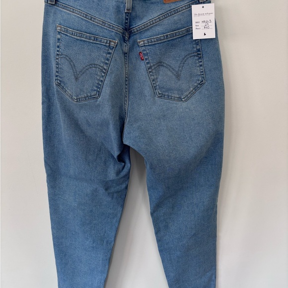 2 for $40 Levi's High Waisted Mom Jeans Sz 29 - Picture 6 of 6